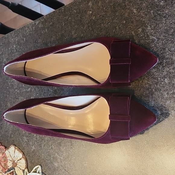 Burgundy Velvet Low Heels 8 - Picture 7 of 8
